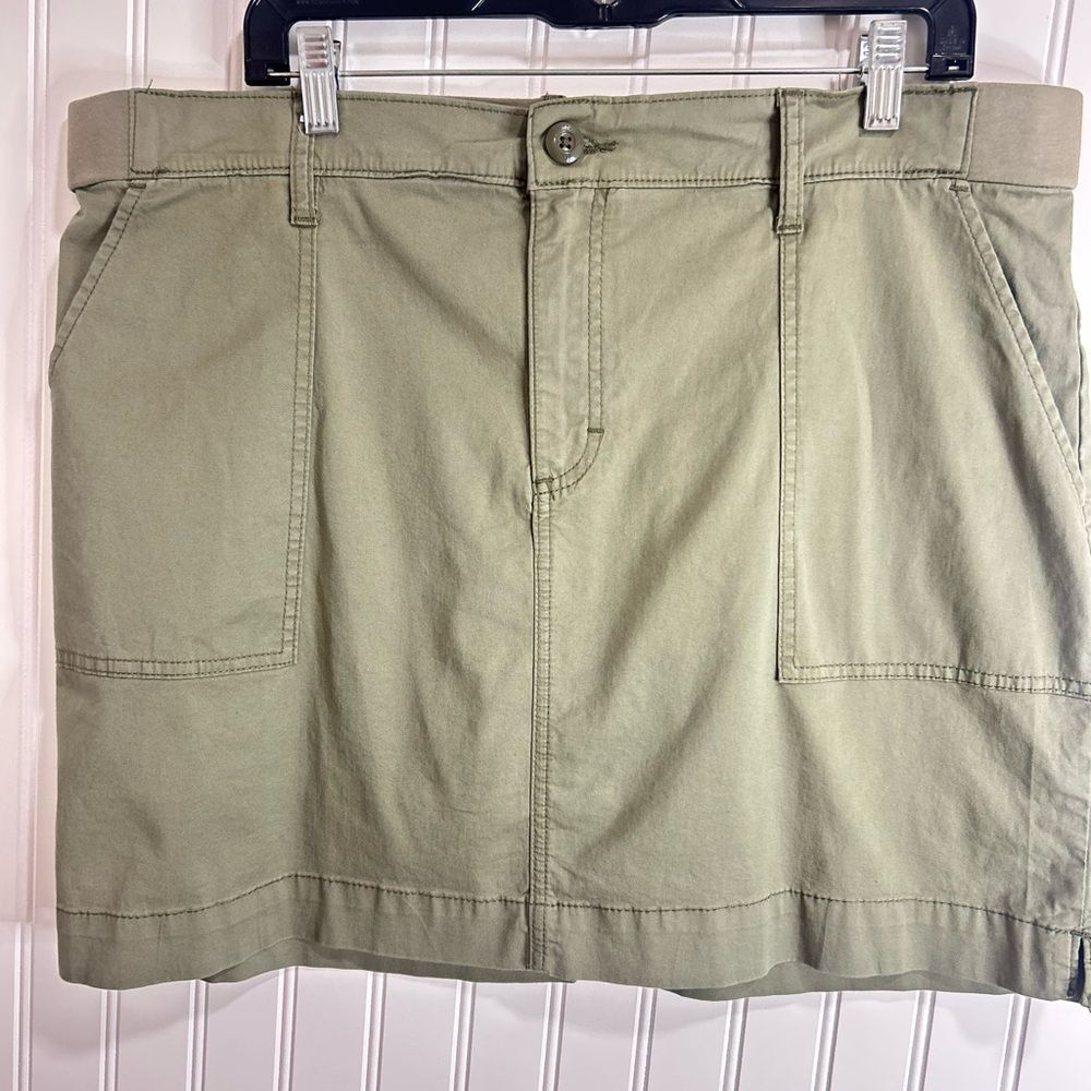 Lee Green Cargo Shorts Relaxed Fit